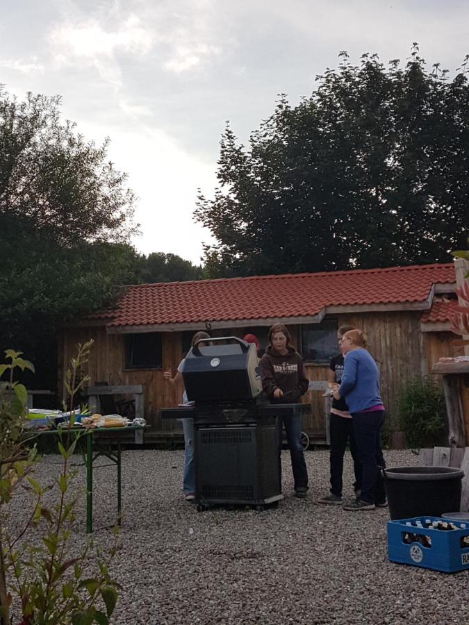 Bed and Breakfast Chrom Ranch Reiterhof Memmingen Exterior foto