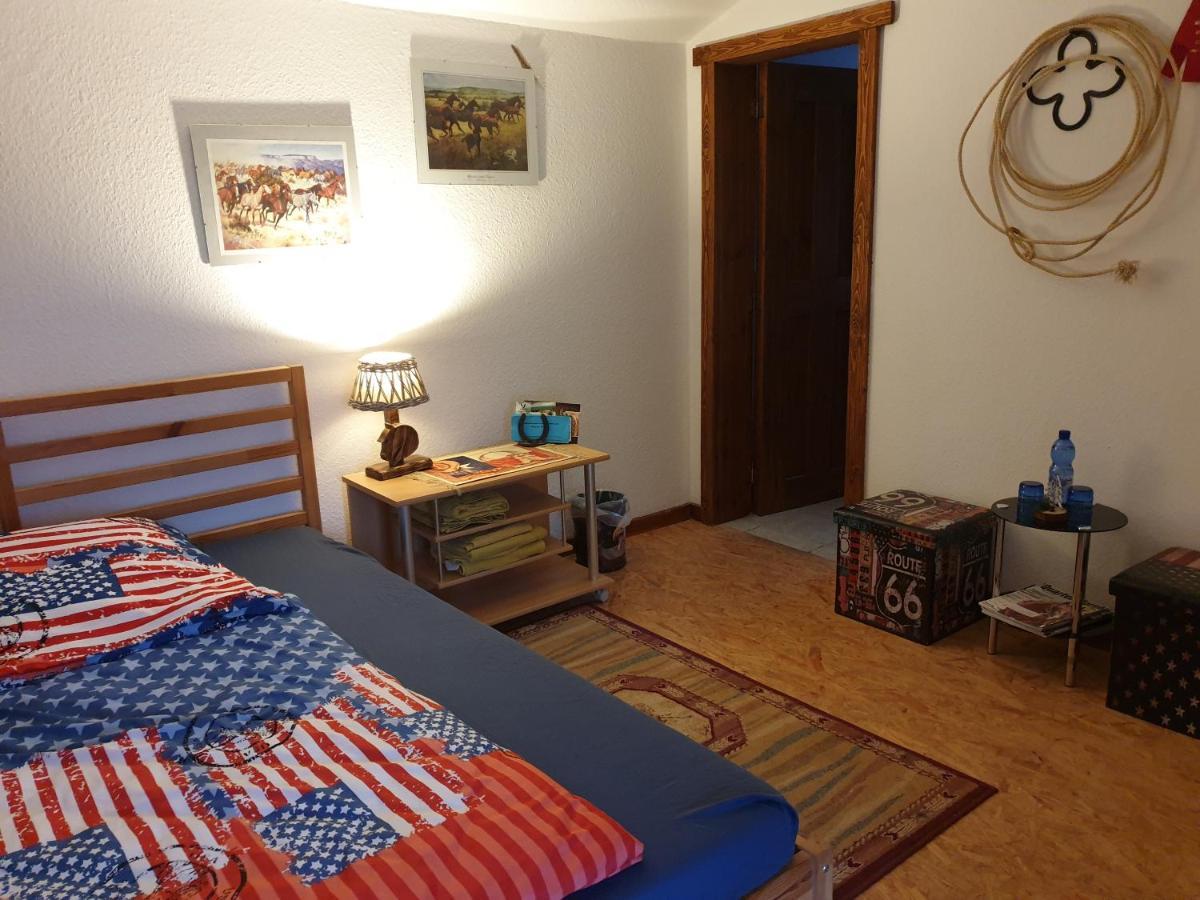 Bed and Breakfast Chrom Ranch Reiterhof Memmingen Exterior foto