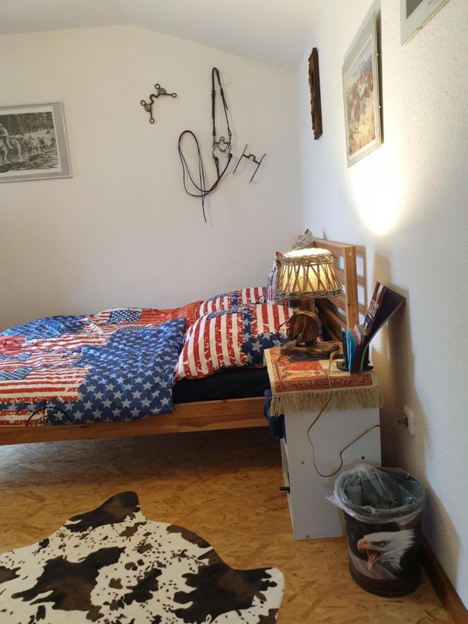 Bed and Breakfast Chrom Ranch Reiterhof Memmingen Exterior foto